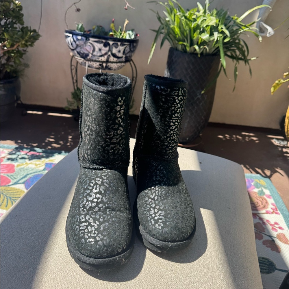 Black Leopard Print Winter Boots